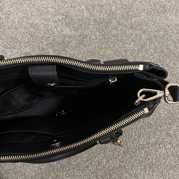 Michael Kors Sutton - Picture 3 of 11